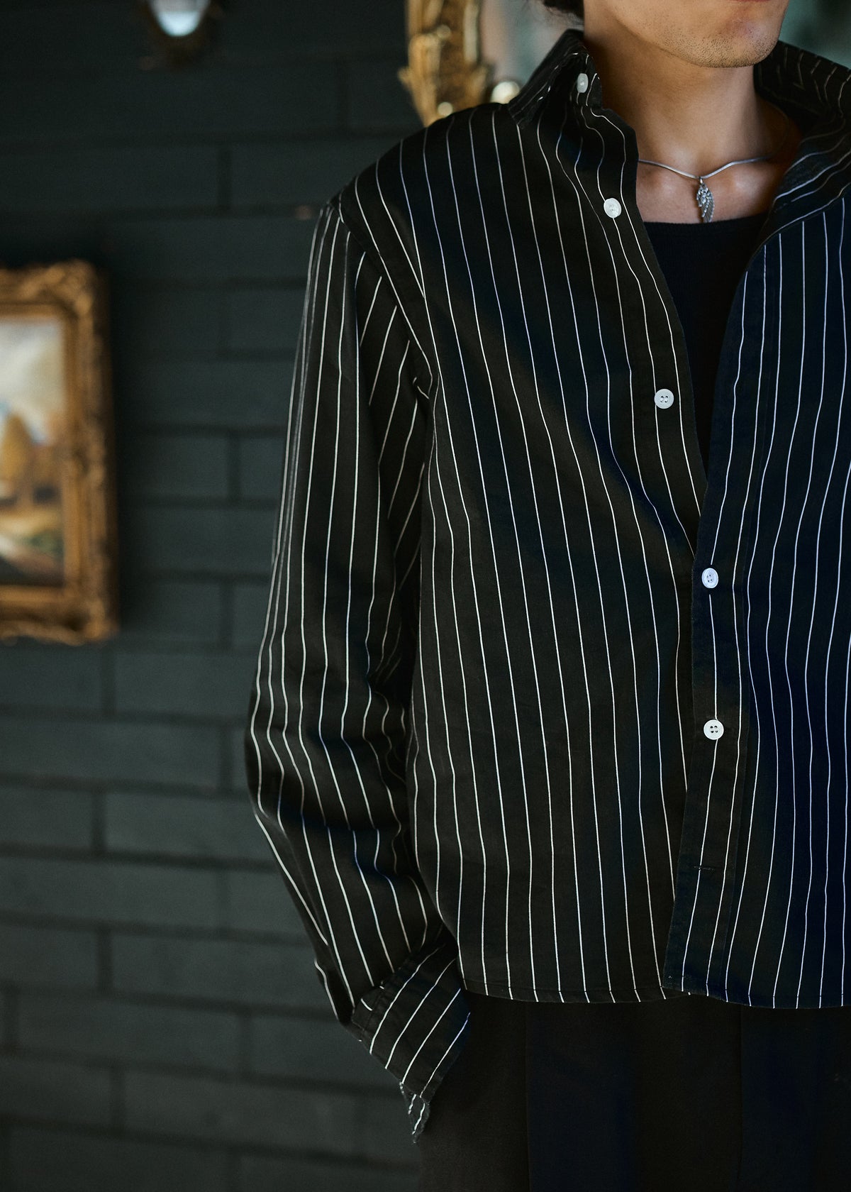 Lusedo Black Cropped Pinstripe Shirt